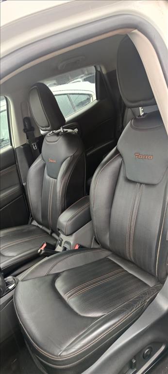 TORO 2.0 16V TURBO DIESEL VOLCANO 4WD AT97