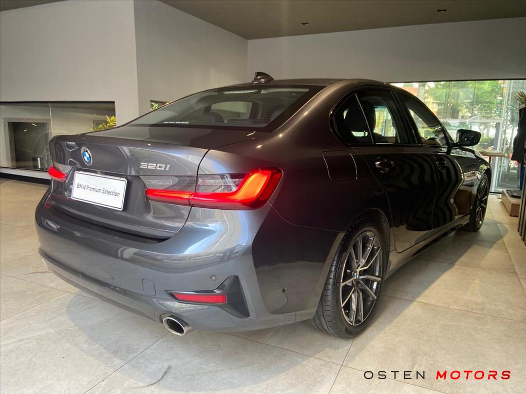 BMW-320i-2.0 16V TURBO GASOLINA SPORT GP AUTOMÁTICO