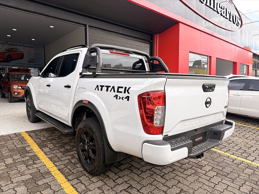 Nissan Frontier - 2.3 16V TURBO DIESEL ATTACK CD 4X4 AUTOMÁTICO