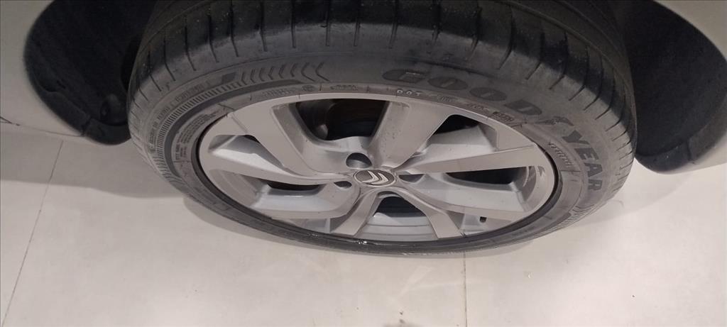 C4 CACTUS 1.6 THP FLEX SHINE EAT611