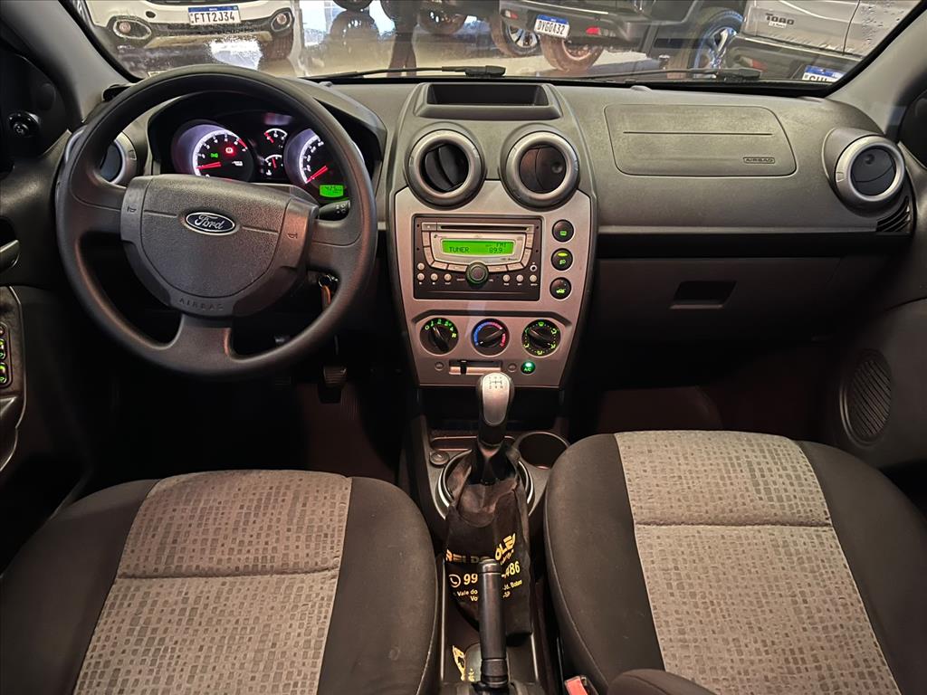 FIESTA 1.6 MPI SEDAN 8V FLEX 4P MANUAL9