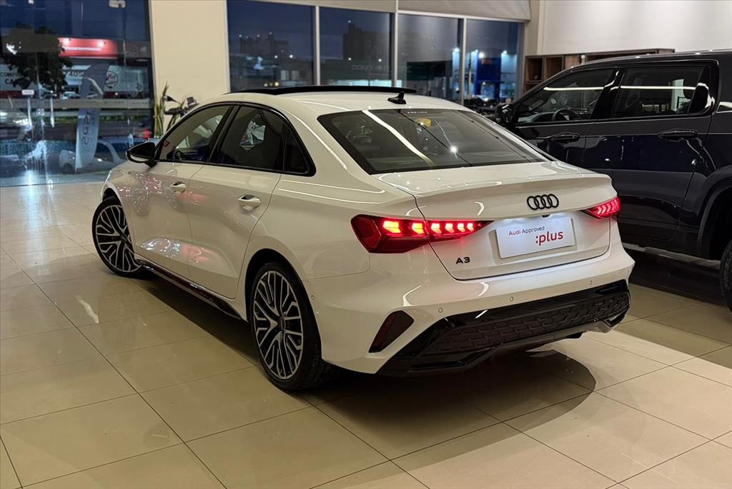 A3 2.0 40 TFSI GASOLINA SEDAN PERFORMANCE BLACK S-TRONIC8