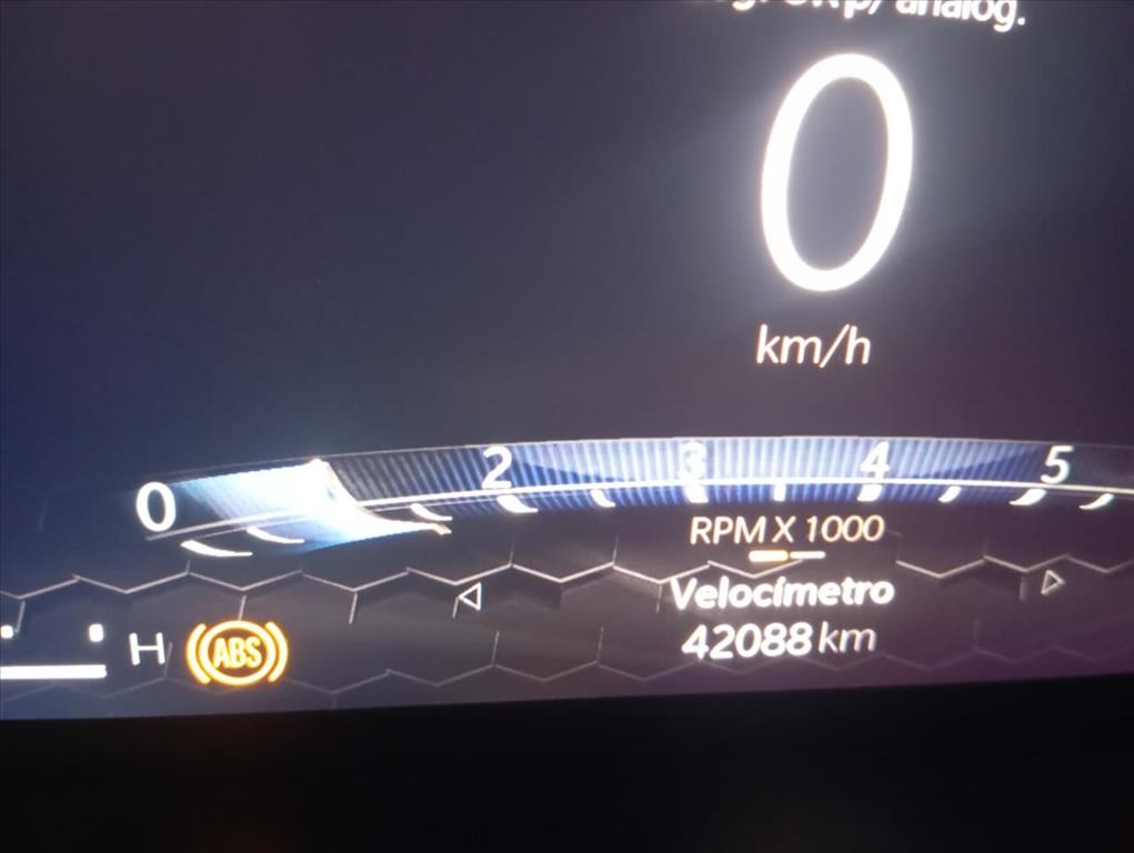 COMMANDER 1.3 T270 TURBO FLEX OVERLAND AT64