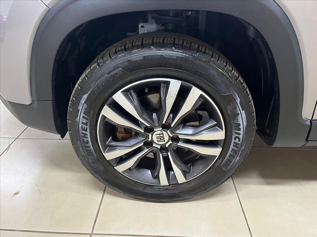 TORO 1.3 TURBO 270 FLEX FREEDOM AT66