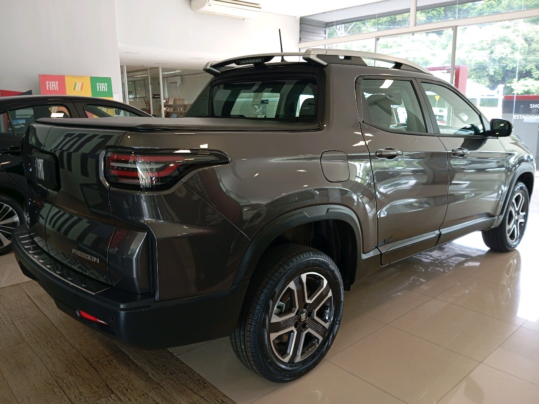 TORO 1.3 TURBO 270 FLEX FREEDOM AT63