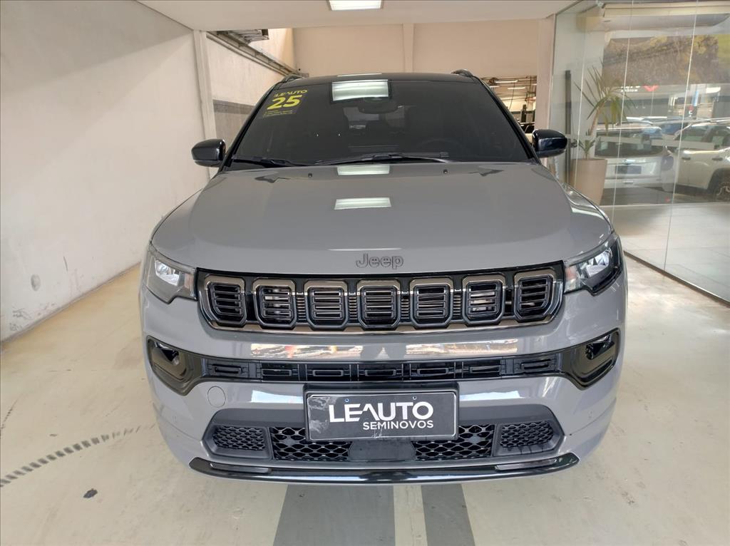 COMPASS 2.0 HURRICANE 4 TURBO GASOLINA BLACKHAWK AT93