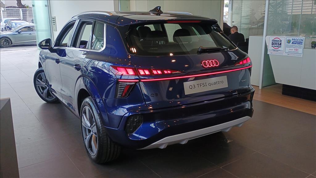 Q3 2.0 TFSI GASOLINA LAUNCH EDITION QUATTRO S TRONIC13