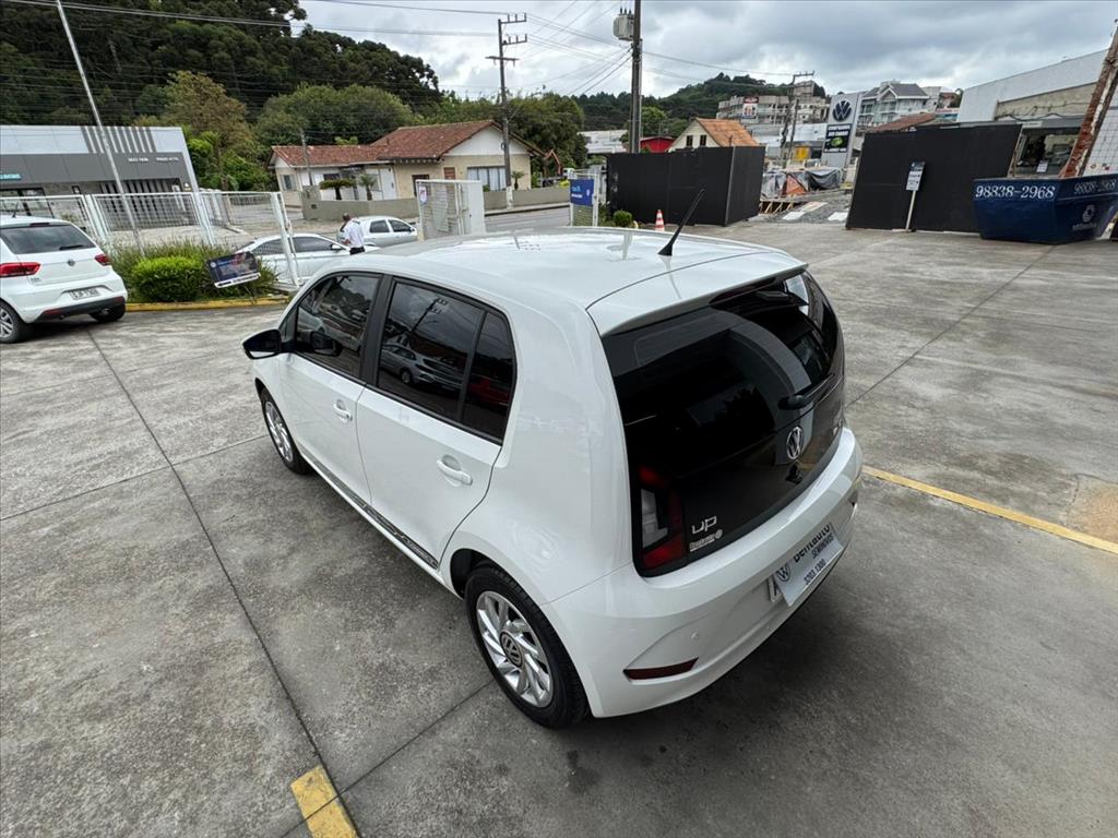 UP 1.0 170 TSI TOTAL FLEX CONNECT 4P MANUAL4