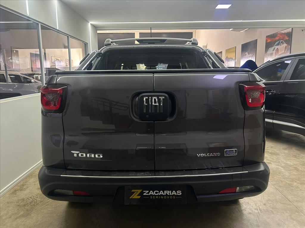 TORO 2.0 16V TURBO DIESEL VOLCANO 4WD AT93
