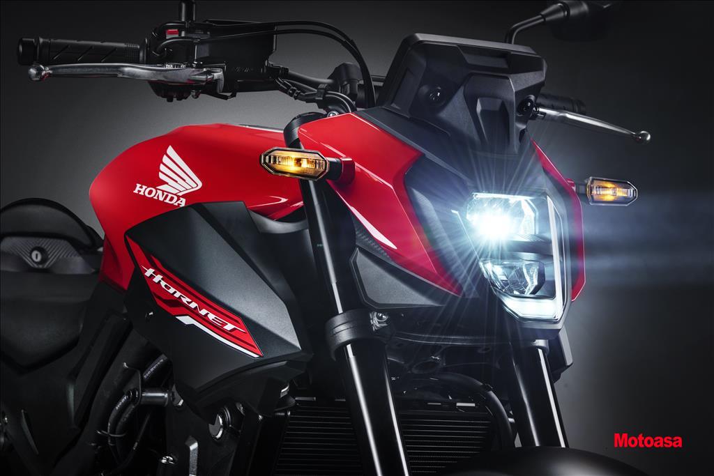 CB 500 HORNET15