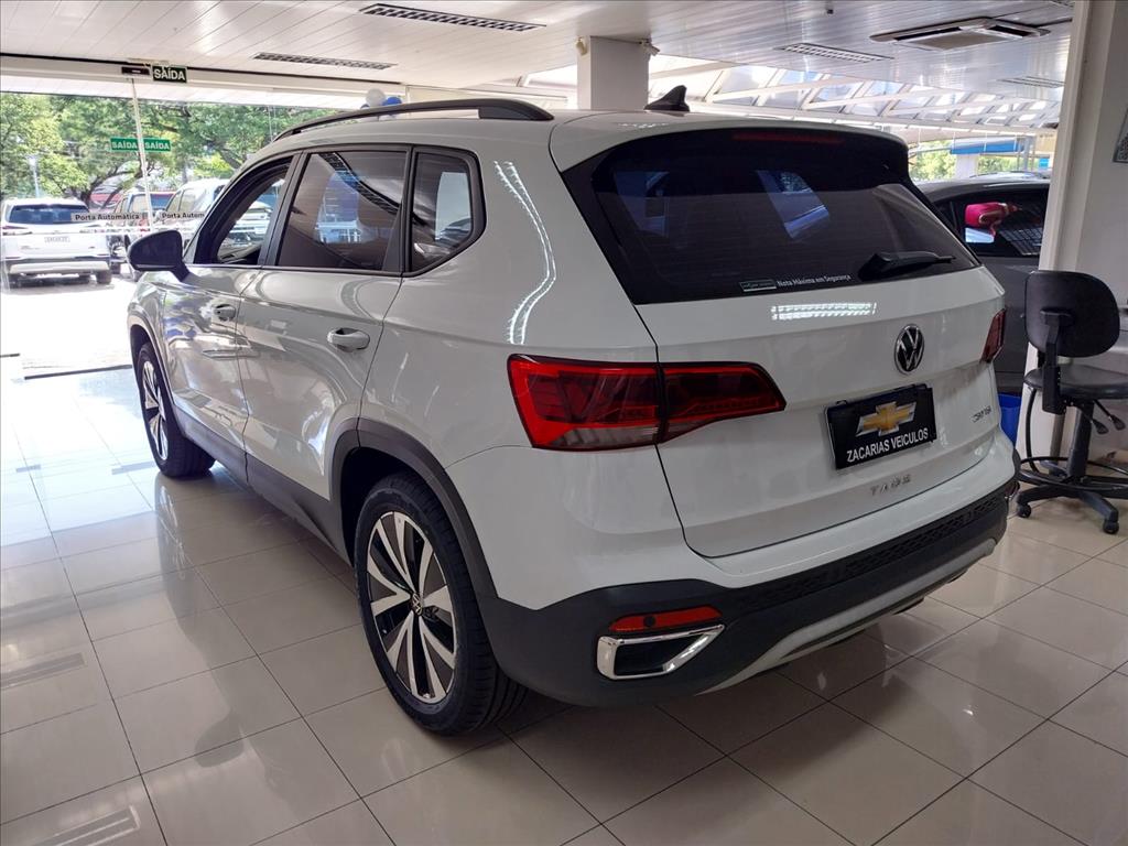 TAOS 1.4 250 TSI TOTAL FLEX COMFORTLINE AUTOMÁTICO5