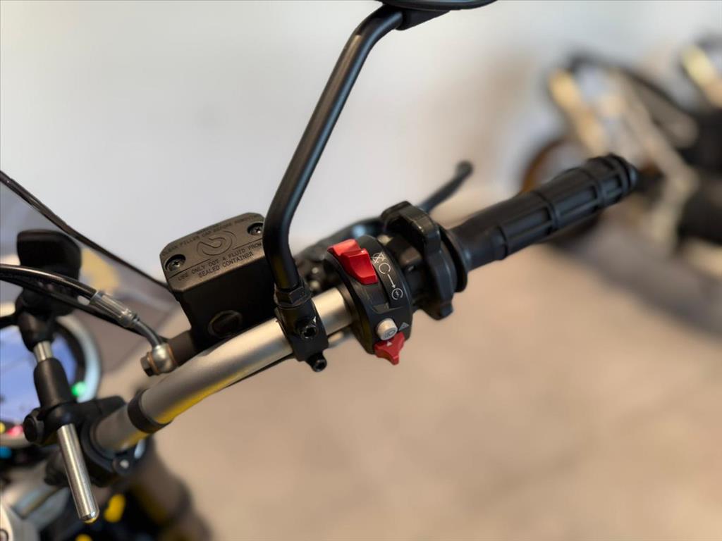 DUCATI-SCRAMBLER-ICON