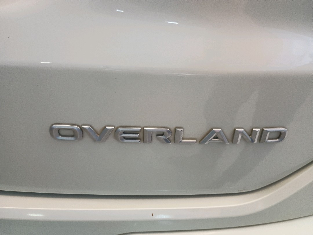 COMMANDER 1.3 T270 TURBO FLEX OVERLAND AT611