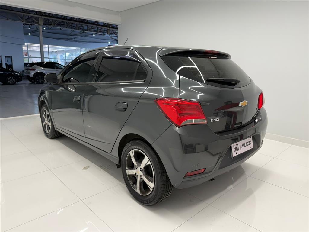 ONIX 1.4 MPFI LTZ 8V FLEX 4P AUTOMÁTICO3