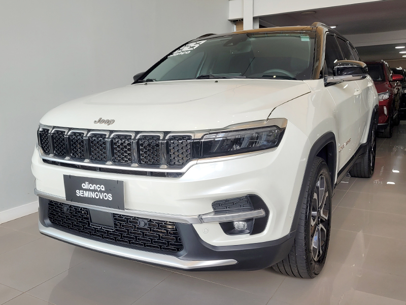 COMMANDER 1.3 T270 TURBO FLEX LIMITED AT6