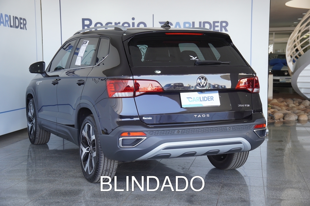 TAOS 1.4 250 TSI TOTAL FLEX HIGHLINE AUTOMÁTICO8