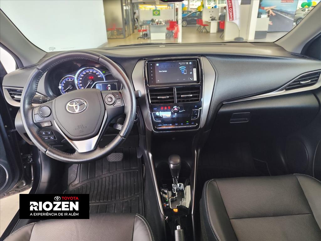 YARIS 1.5 16V FLEX SEDAN XLS MULTIDRIVE6