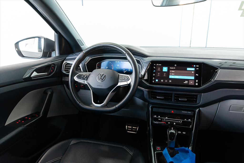 T-CROSS 1.4 250 TSI TOTAL FLEX HIGHLINE AUTOMÁTICO16
