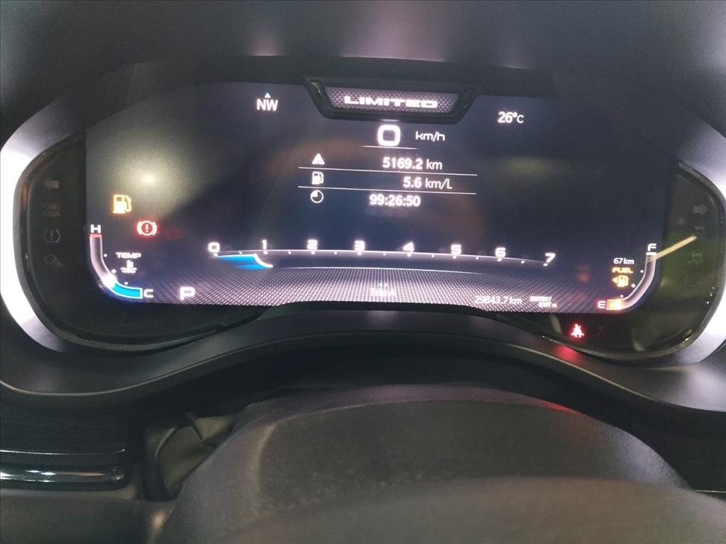 1500 5.7 V8 GASOLINA LIMITED CD 4X4 AUTOMÁTICO12