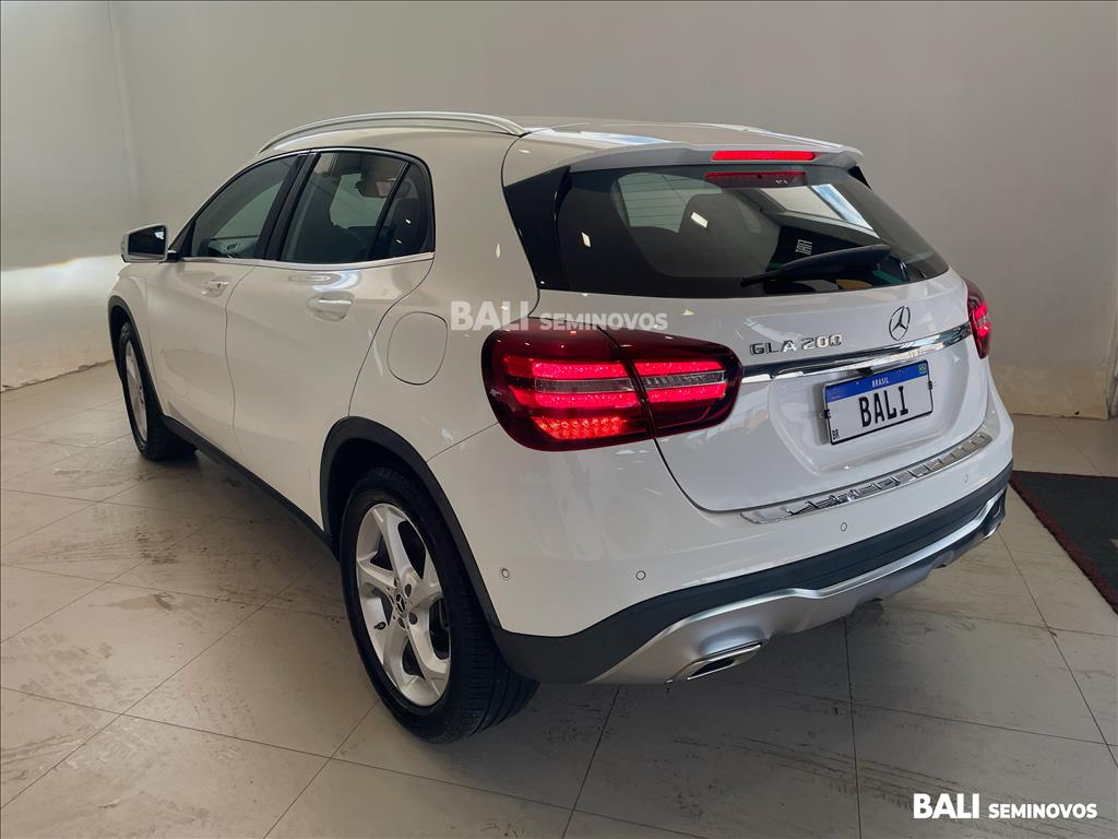 GLA 200 1.6 CGI FLEX ADVANCE 7G-DCT7