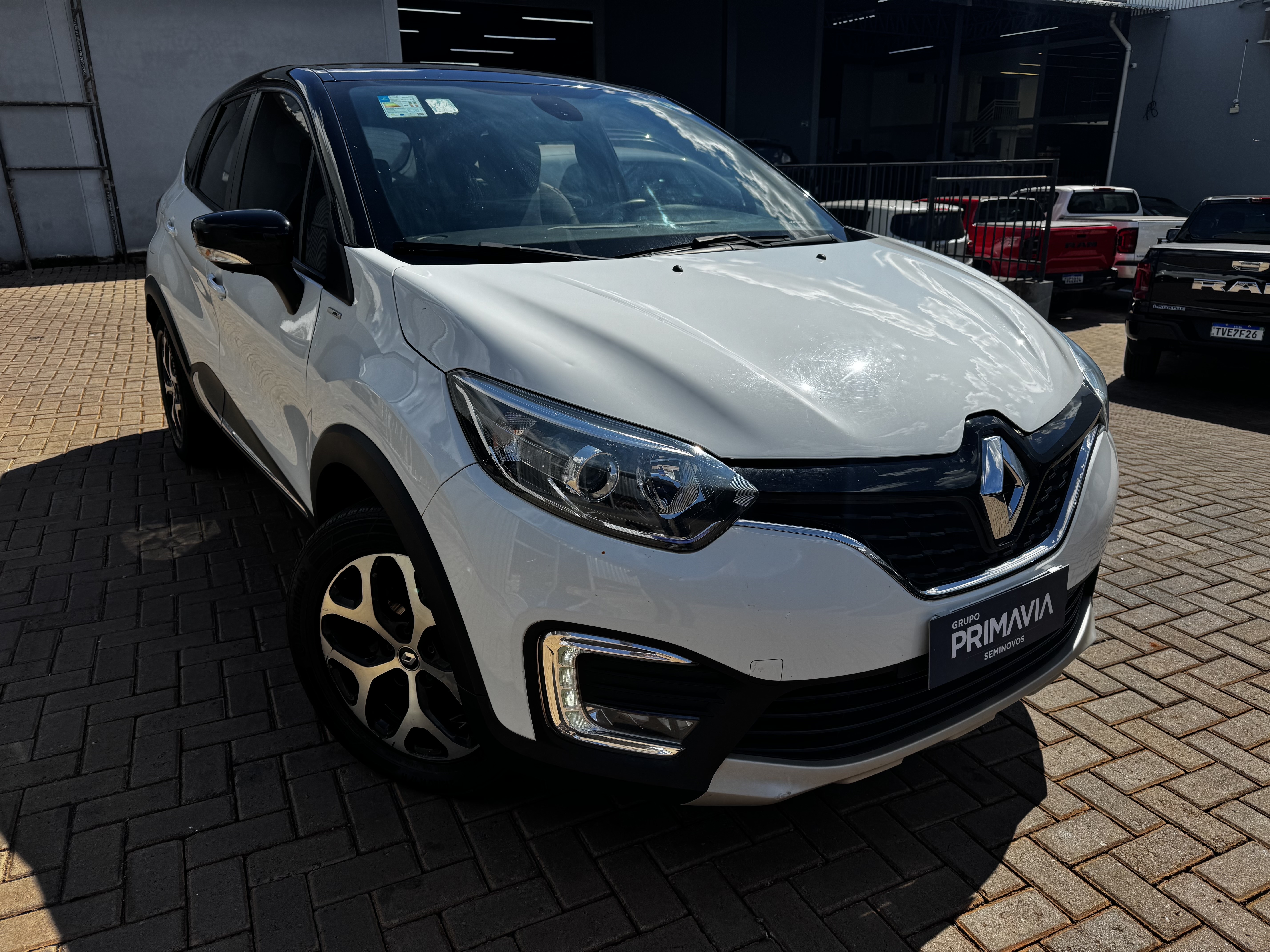 CAPTUR 1.6 16V SCE FLEX BOSE X-TRONIC1