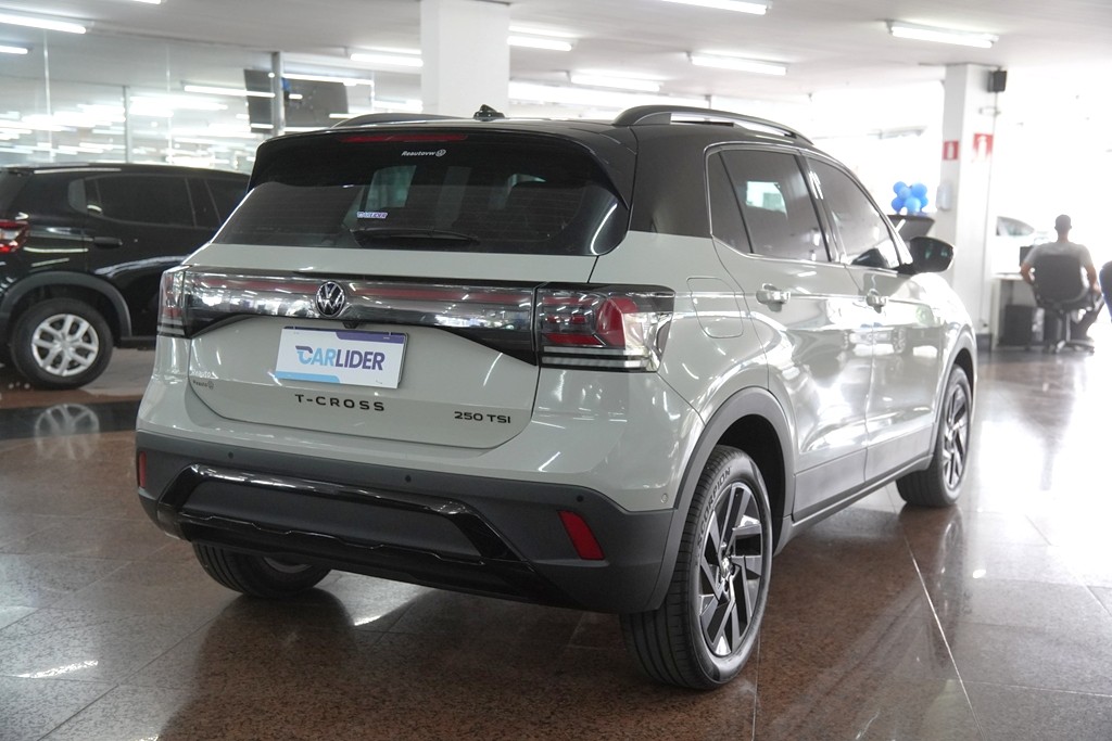 T-CROSS 1.4 250 TSI TOTAL FLEX HIGHLINE AUTOMÁTICO