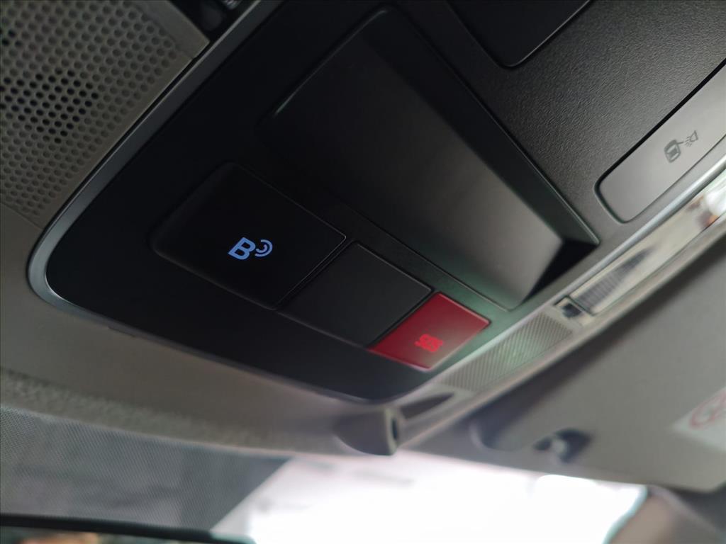 Hyundai-CRETA-1.0 TGDI FLEX PLATINUM AUTOMÁTICO