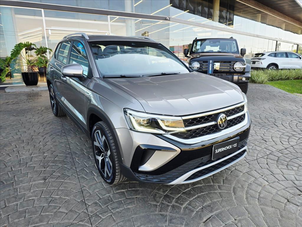 TAOS 1.4 250 TSI TOTAL FLEX HIGHLINE AUTOMÁTICO2