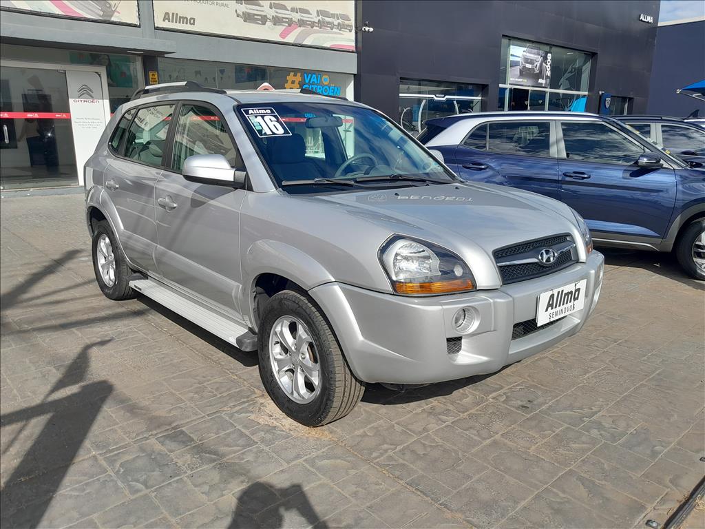 TUCSON 2.0 MPFI GLS 16V 143CV 2WD FLEX 4P AUTOMÁTICO TUCSON 2.0 MPFI GLS 16V 143CV 2WD FLEX 4P AUTOMÁTICO