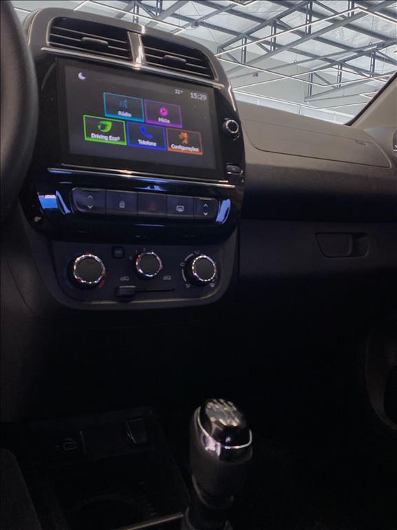KWID 1.0 12V SCE FLEX INTENSE MANUAL