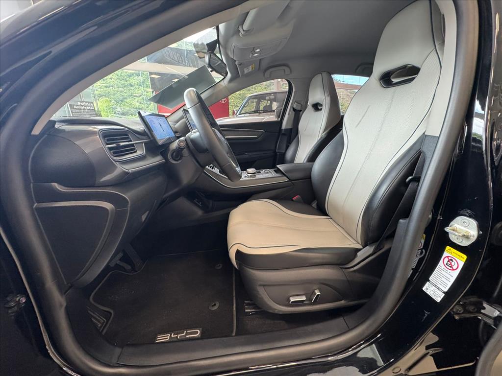 KING 1.5 DM-I PHEV GS AUTOMÁTICO6