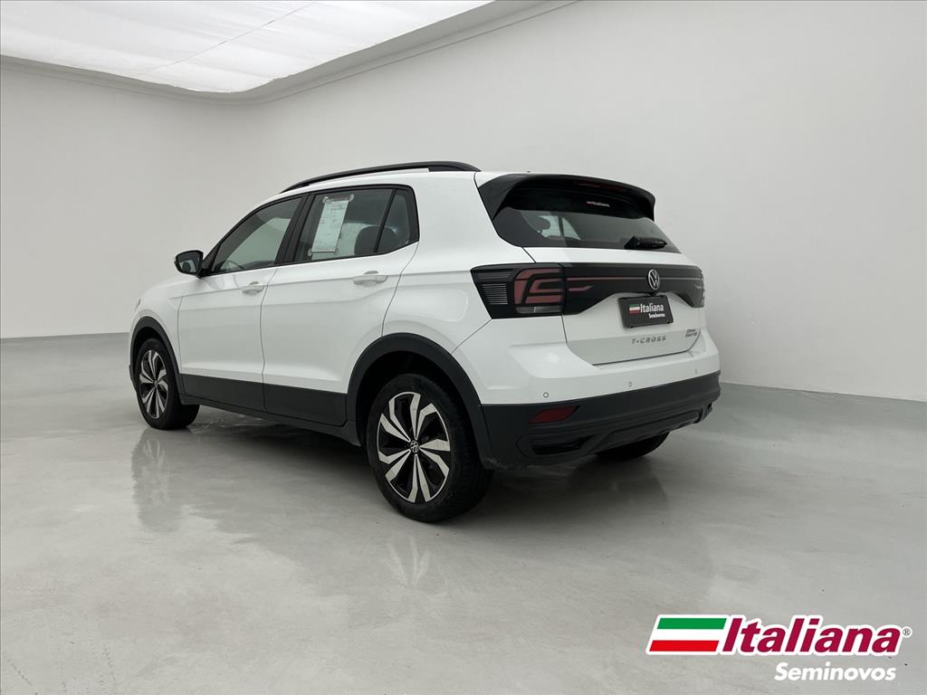 T-CROSS 1.0 200 TSI TOTAL FLEX AUTOMÁTICO2