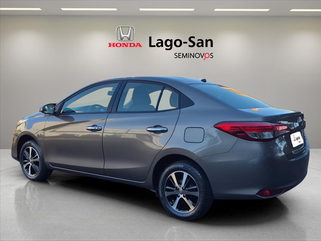 YARIS 1.5 16V FLEX SEDAN XLS MULTIDRIVE1