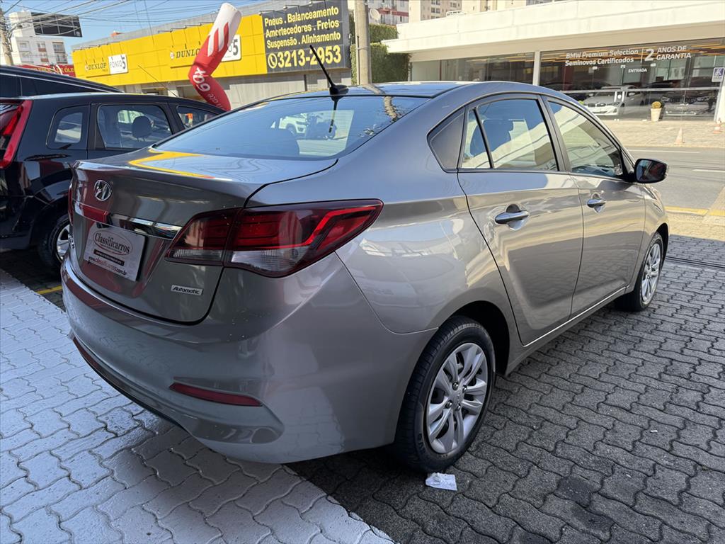 Hyundai Hb20S - 1.6 COMFORT STYLE 16V FLEX 4P AUTOMÁTICO