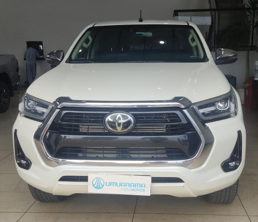 HILUX 2.8 D-4D TURBO DIESEL CD SRX 4X4 AUTOMÁTICO1