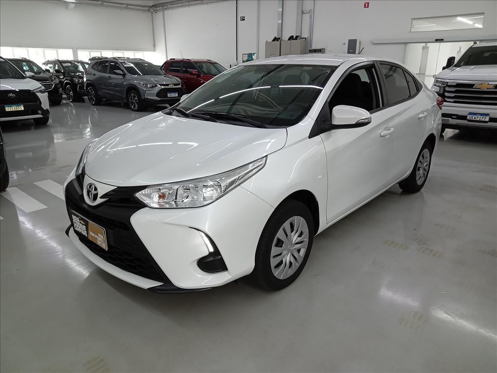 YARIS 1.5 16V FLEX SEDAN XL LIVE MULTIDRIVE