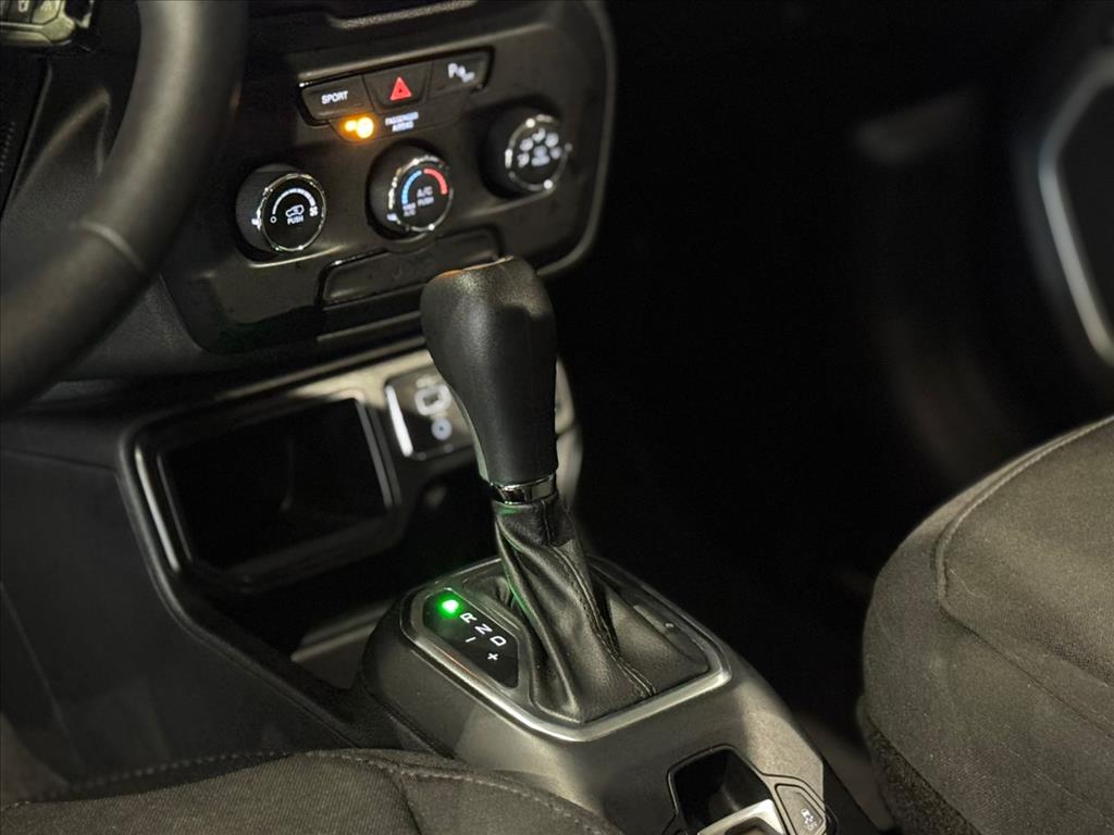 RENEGADE 1.8 16V FLEX SPORT 4P AUTOMÁTICO8