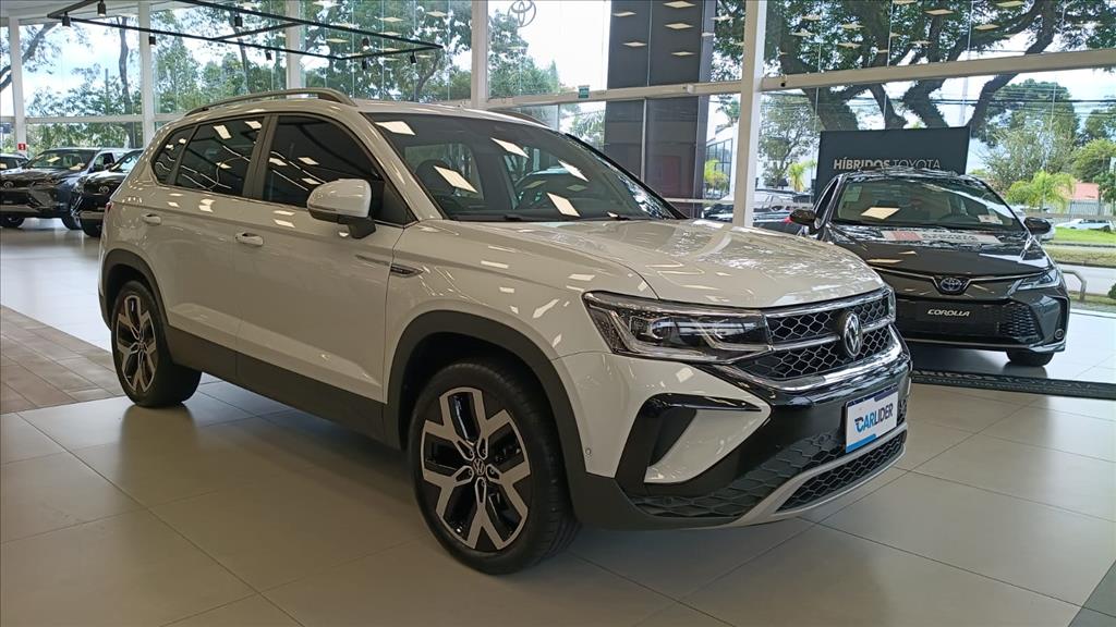 TAOS 1.4 250 TSI TOTAL FLEX HIGHLINE AUTOMÁTICO2