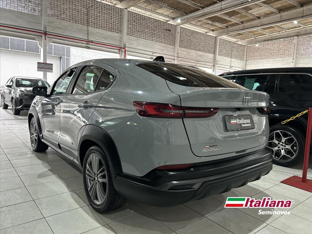 FASTBACK 1.0 TURBO 200 FLEX CVT2