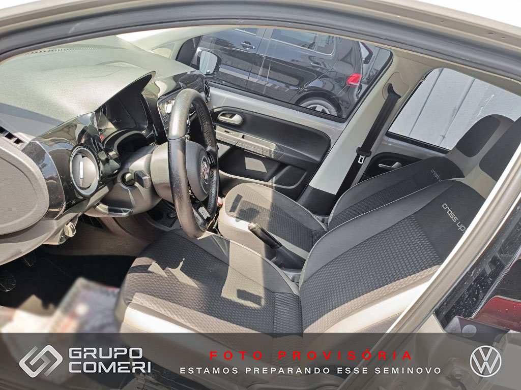 CROSS UP 1.0 TSI 12V FLEX 4P MANUAL6