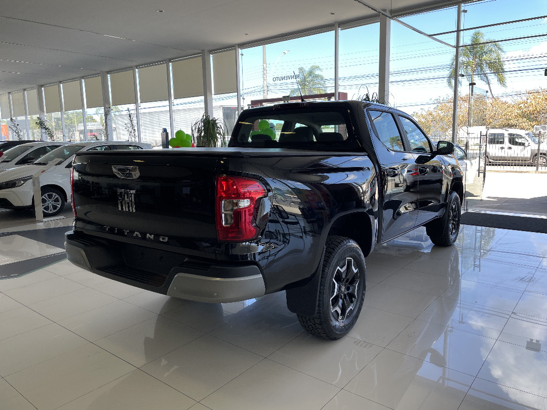 TITANO 2.2 TURBO DIESEL VOLCANO 4X4 AT87