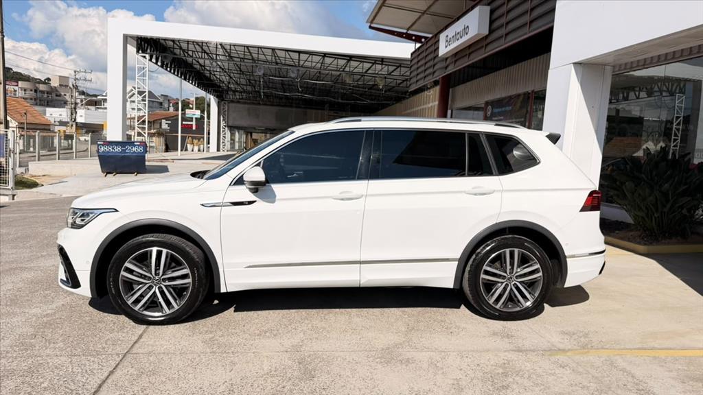 TIGUAN 2.0 300 TSI GASOLINA ALLSPACE R-LINE AUTOMÁTICO3