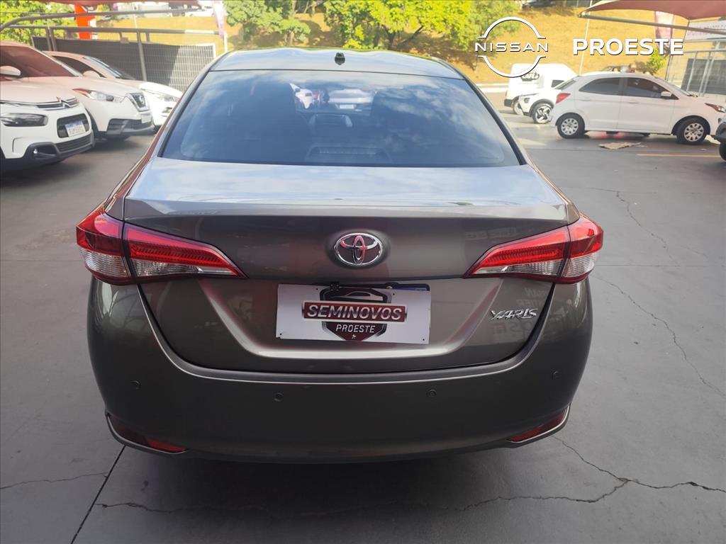 YARIS 1.5 16V FLEX SEDAN XL LIVE MULTIDRIVE4