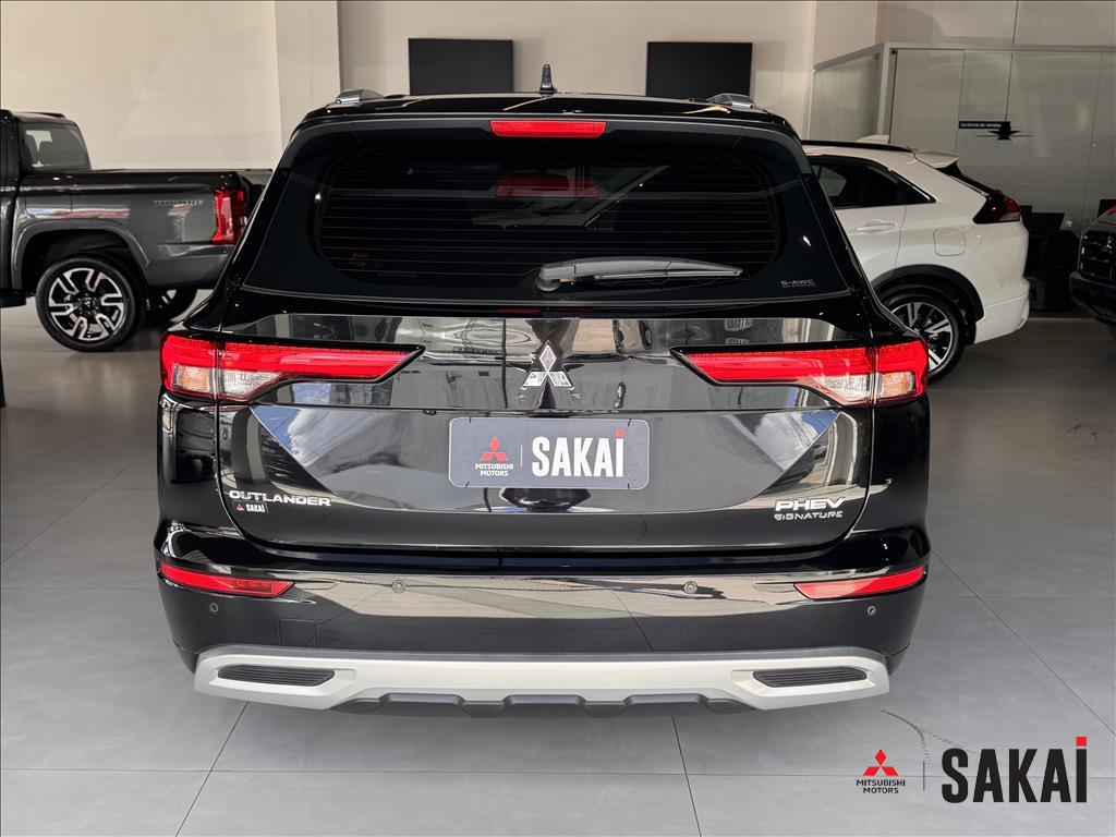 Mitsubishi-OUTLANDER-2.4 PHEV SIGNATURE S-AWC DHT