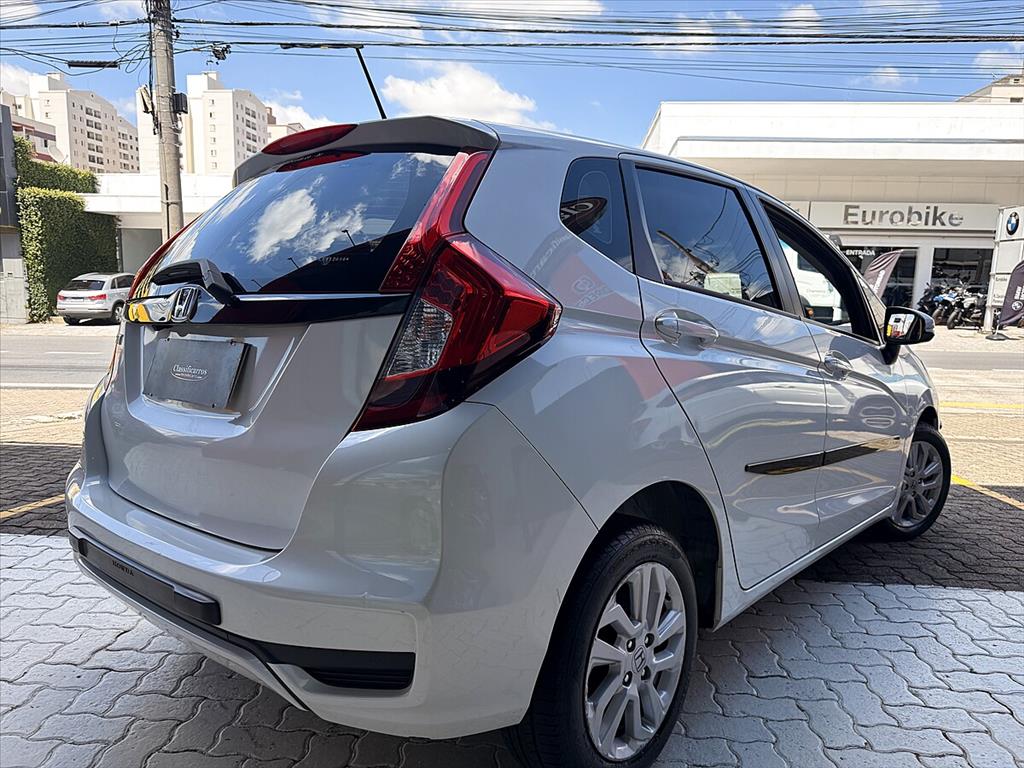 Honda Fit - 1.5 LX 16V FLEX 4P AUTOMÁTICO