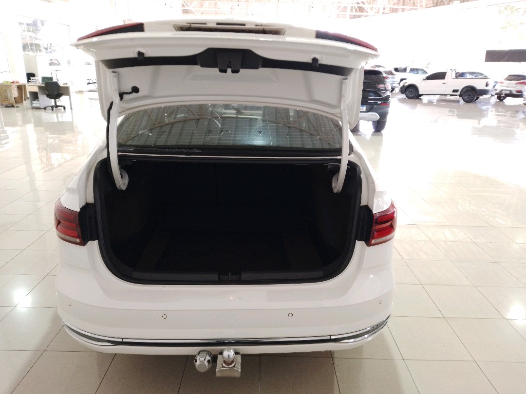 Volkswagen-VIRTUS-1.0 200 TSI HIGHLINE AUTOMÁTICO