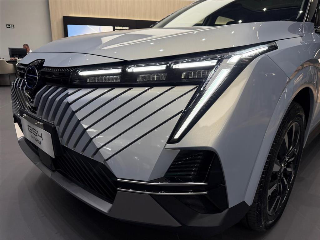 GS4 2.0 HEV ELITE AUTOMÁTICO4