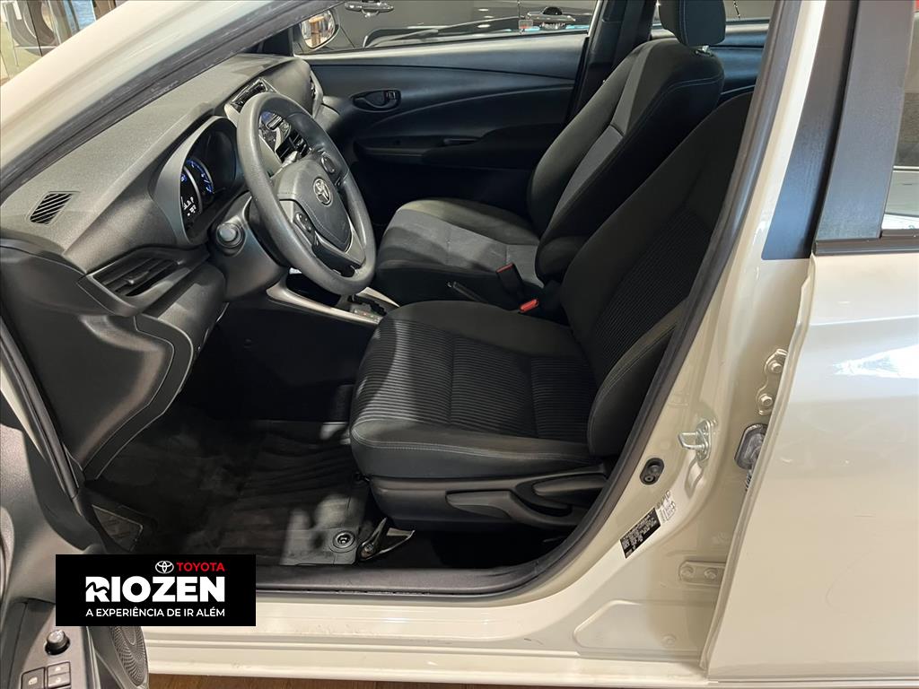 YARIS 1.3 16V FLEX XL LIVE MULTIDRIVE11