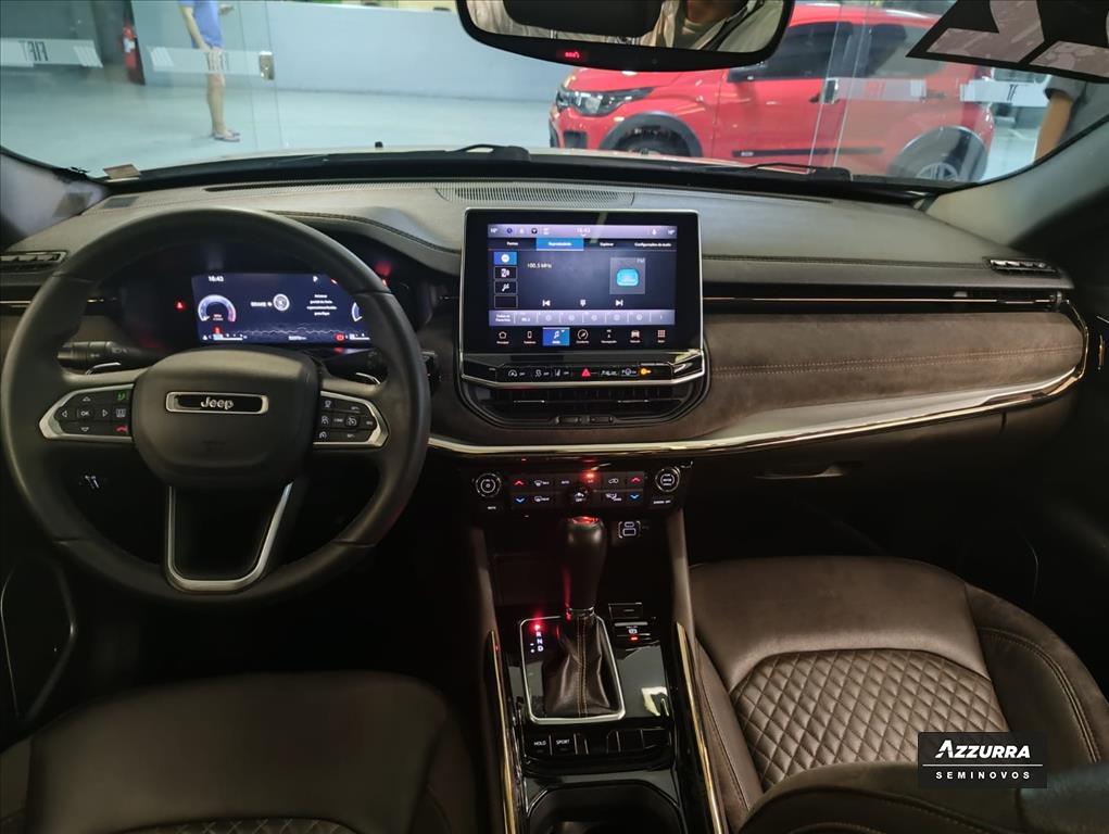 COMMANDER 1.3 T270 TURBO FLEX OVERLAND AT614