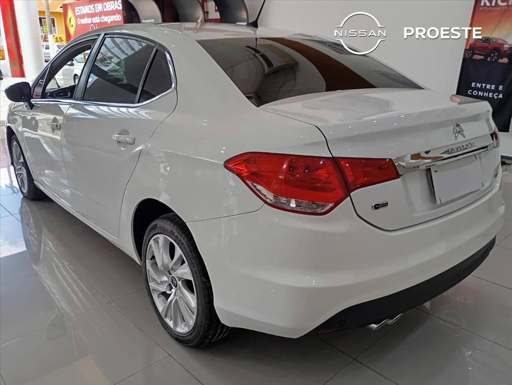 C4 LOUNGE 1.6 EXCLUSIVE 16V TURBO FLEX 4P AUTOMÁTICO2